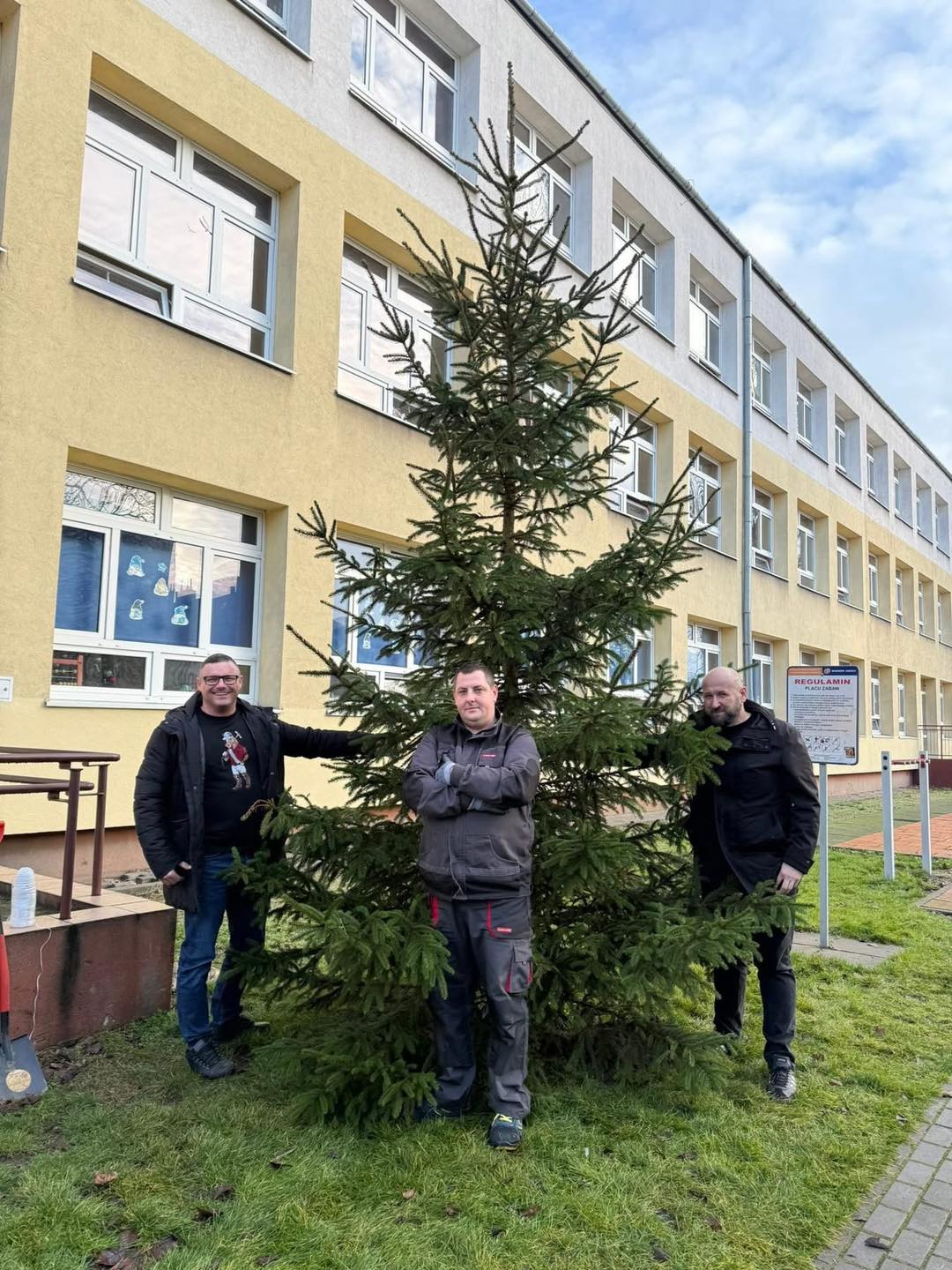 Magia Świąt zaczyna się od choinki!